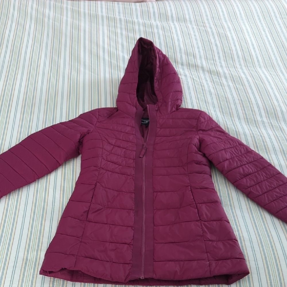 Girl's size 7-8 Land's End Burgundy Puffer Jacket